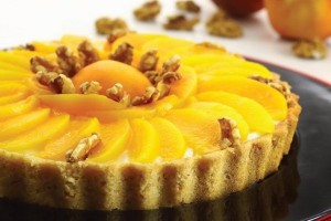 Torta de pêssego e nozes